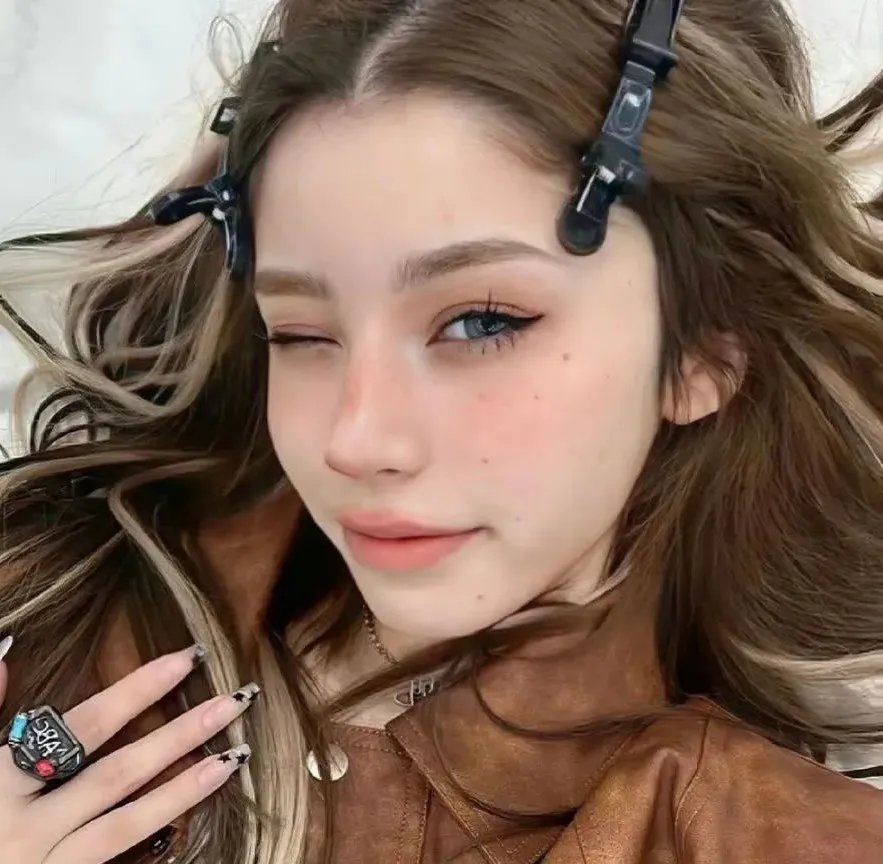 高校应召女郎的秘密生活